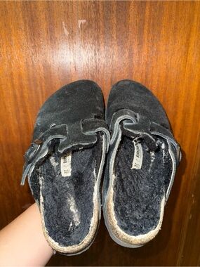 Birkenstock Black Shearling-Lined Suede Clog